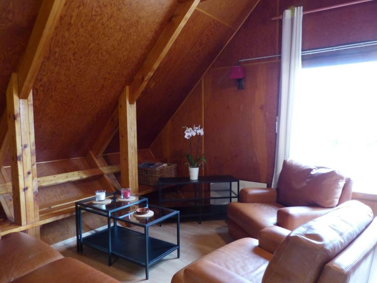 Chalet Familial Pres De Vichy, Terrasse, Animaux Acceptes - Fr-1-489-274 Le Vernet  Exterior foto