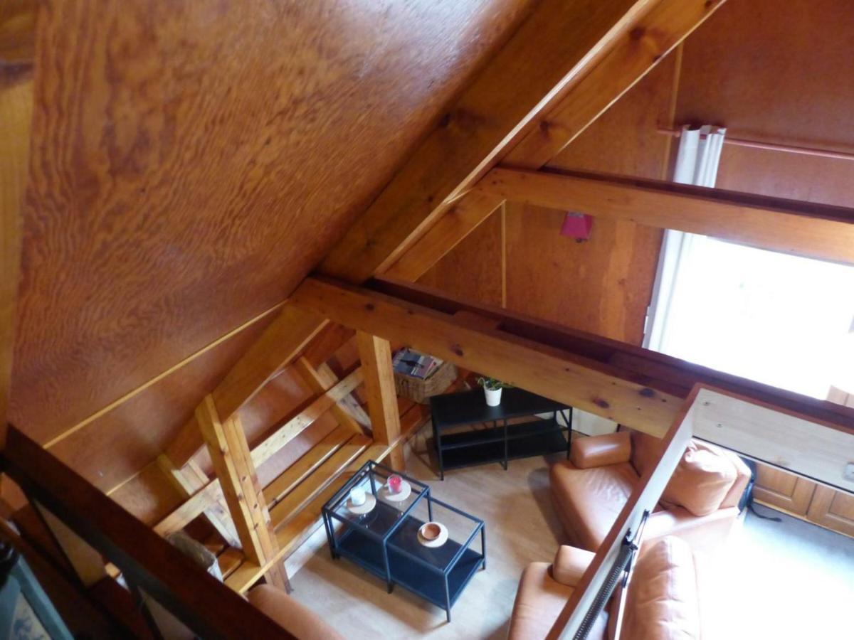 Chalet Familial Pres De Vichy, Terrasse, Animaux Acceptes - Fr-1-489-274 Le Vernet  Exterior foto